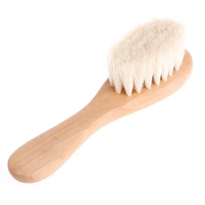 Brosse et peigne en bois de hêtre pour bébé – image 3